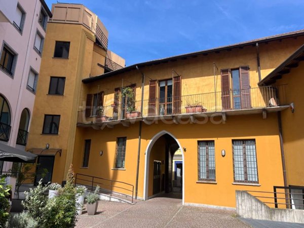 appartamento in vendita a Varese in zona Centro Città