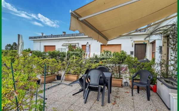 appartamento in vendita a Varese in zona Giubiano