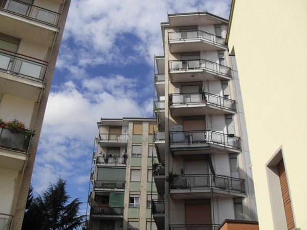 appartamento in vendita a Varese in zona Centro Città