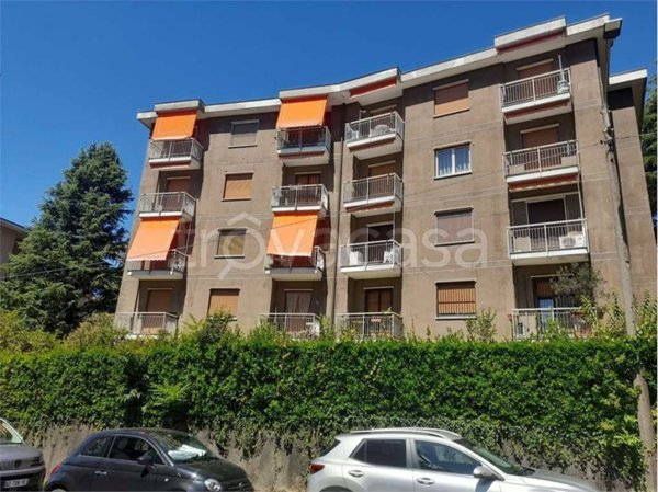 appartamento in vendita a Varese in zona Bosto