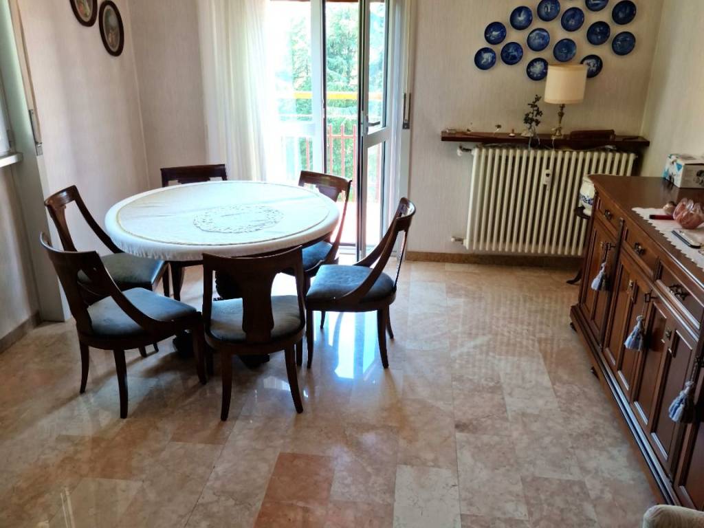 appartamento in vendita a Varese in zona Sant'Ambrogio