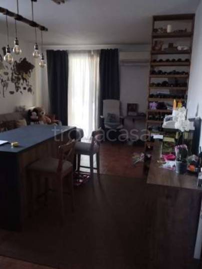 appartamento in vendita a Varese in zona Giubiano