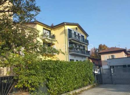 appartamento in vendita a Varese in zona Giubiano