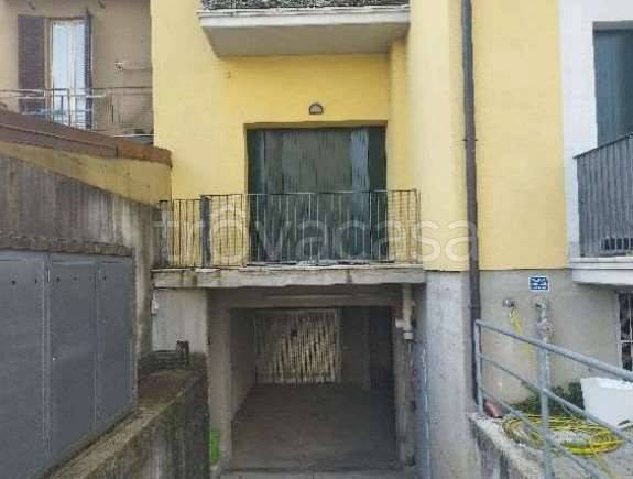 appartamento in vendita a Varese in zona Biumo