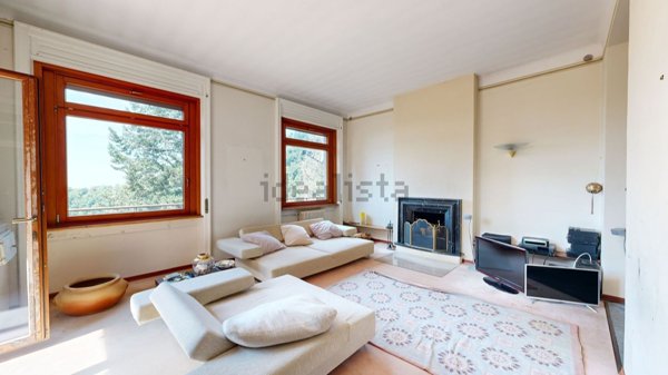 casa indipendente in vendita a Varese in zona Rasa di Varese