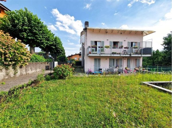 appartamento in vendita a Varese in zona Bizzozero