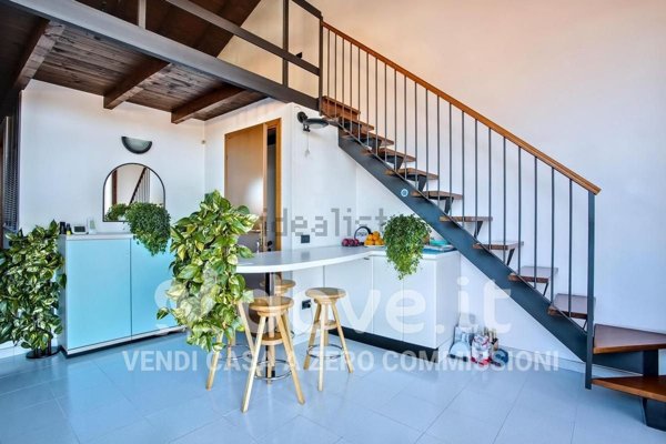 appartamento in vendita a Varese