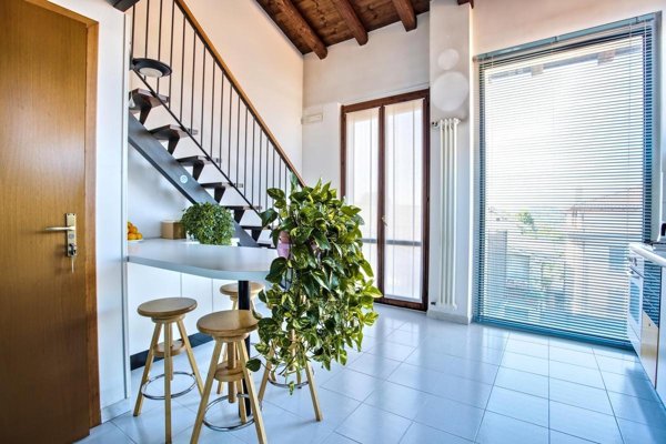 appartamento in vendita a Varese in zona Bobbiate