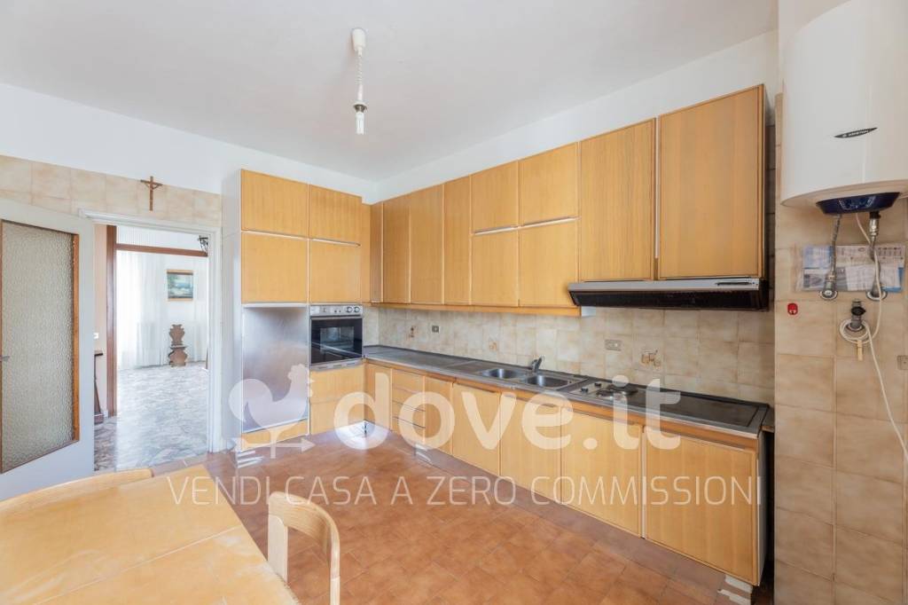 appartamento in vendita a Varese in zona Centro Città