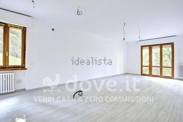 appartamento in vendita a Varese in zona Biumo
