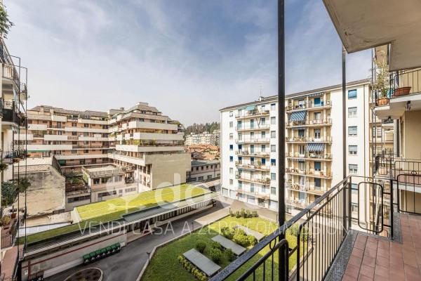 appartamento in vendita a Varese in zona Centro Città