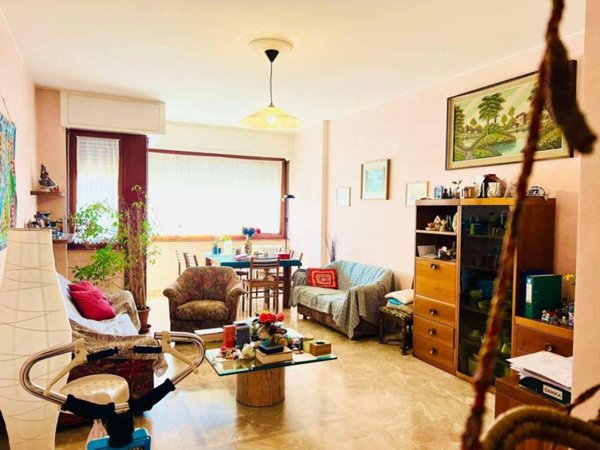 appartamento in vendita a Varese in zona Biumo
