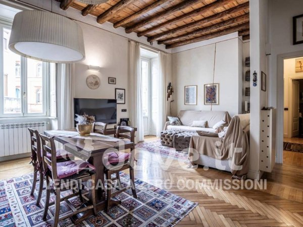 appartamento in vendita a Varese in zona Biumo