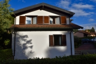 casa indipendente in vendita a Varese in zona Gaggio