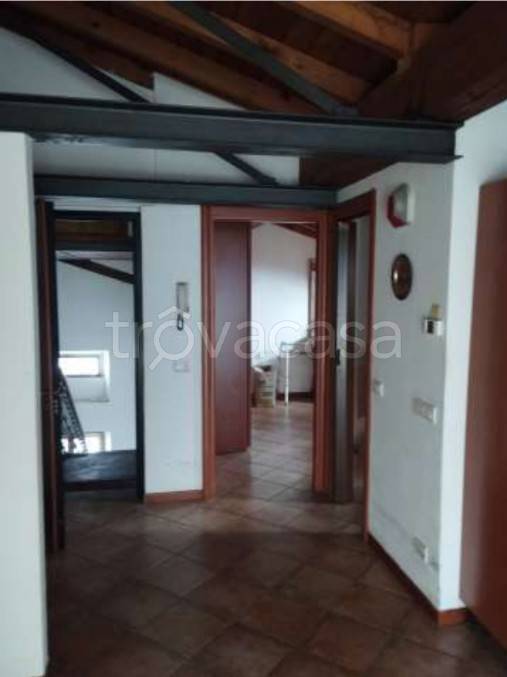 appartamento in vendita a Varese in zona Viale Belforte