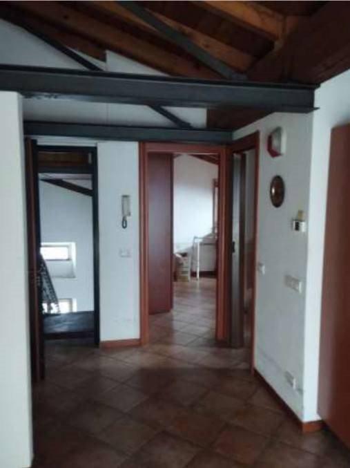 appartamento in vendita a Varese in zona Viale Belforte