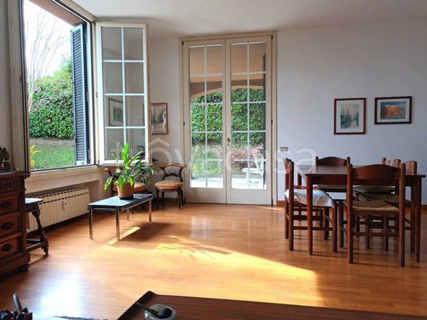 appartamento in vendita a Varese in zona Casbeno