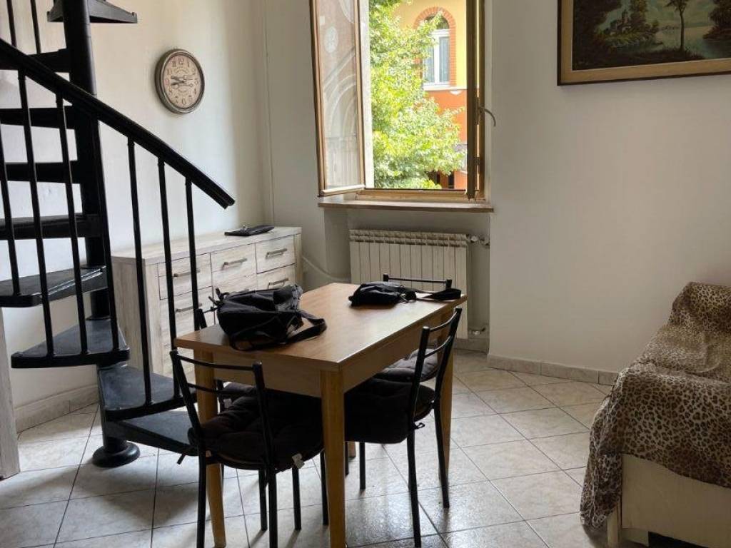 appartamento in vendita a Varese in zona Viale Belforte