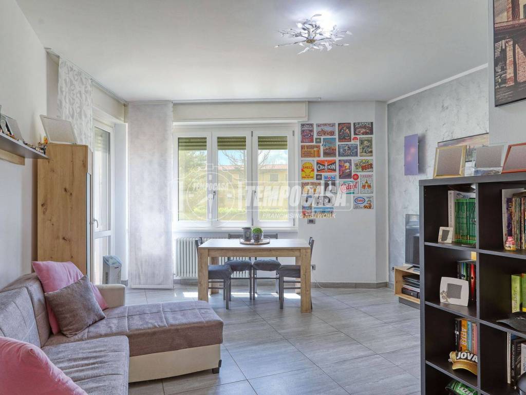 appartamento in vendita a Varese in zona Viale Belforte