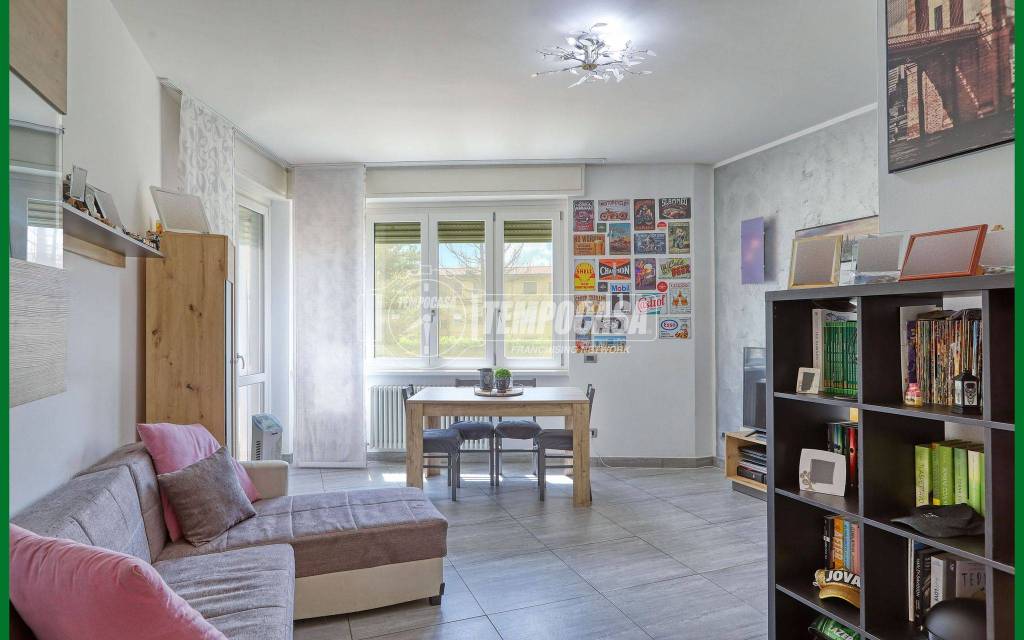 appartamento in vendita a Varese in zona Centro Città
