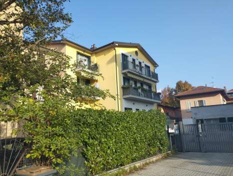 appartamento in vendita a Varese in zona Centro Città