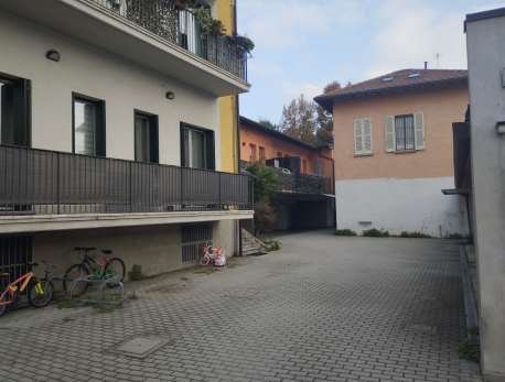 appartamento in vendita a Varese in zona Centro Città