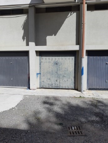 appartamento in vendita a Varese in zona Centro Città