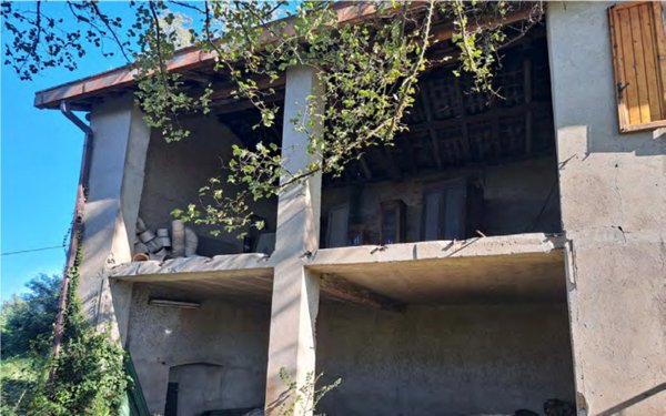 casa indipendente in vendita a Varese