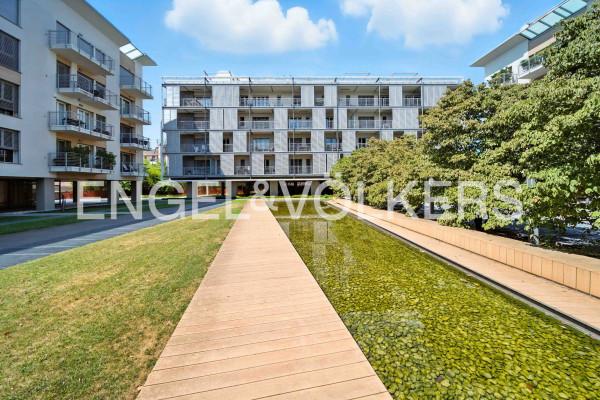 appartamento in vendita a Varese in zona Velate