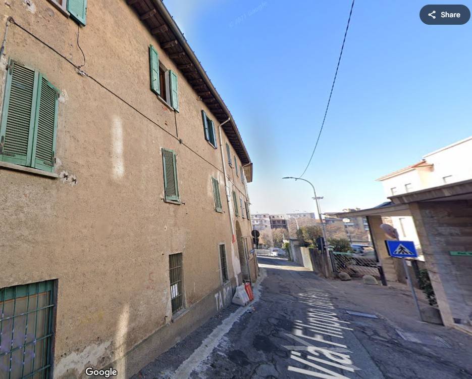 appartamento in vendita a Varese in zona Giubiano