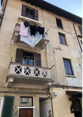 appartamento in vendita a Varese in zona Giubiano