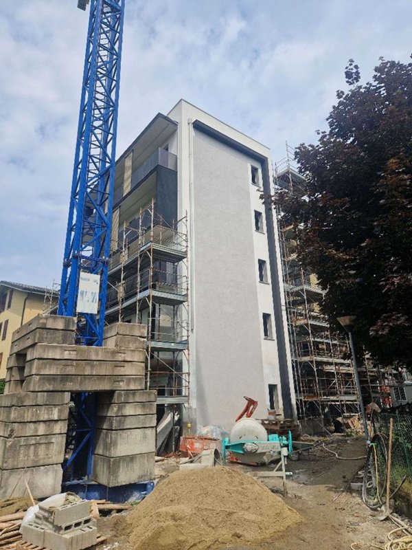 appartamento in vendita a Varese in zona Giubiano