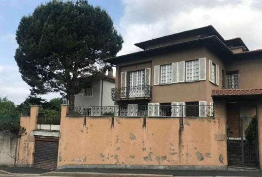 appartamento in vendita a Varese