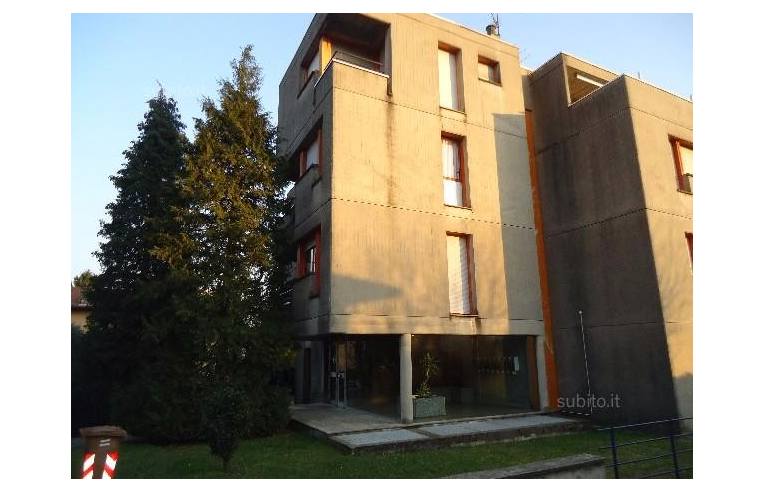 appartamento in vendita a Varese in zona Giubiano