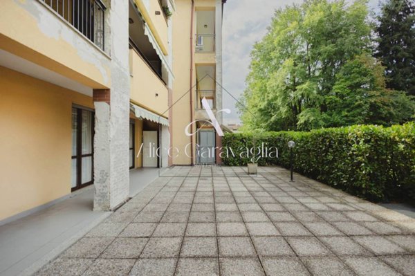 appartamento in vendita a Varese in zona Giubiano