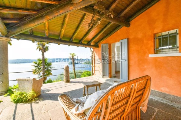 casa indipendente in vendita a Varese in zona Biumo
