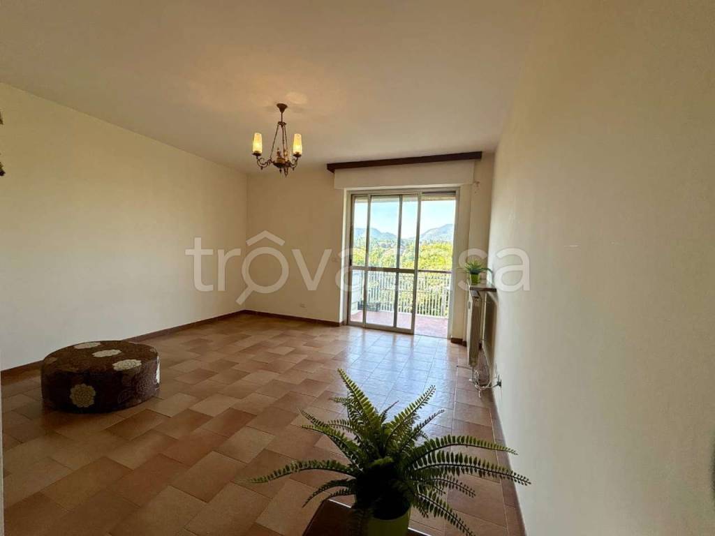 appartamento in vendita a Varese in zona Ippodromo