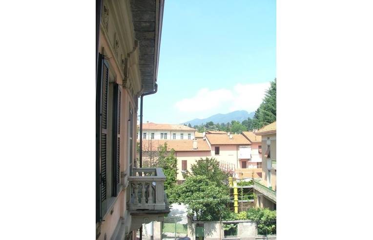 appartamento in vendita a Varese in zona Centro Città