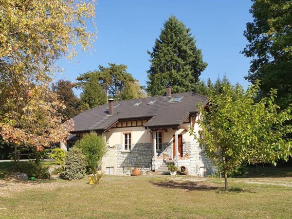 villa in vendita a Varese in zona Centro Città