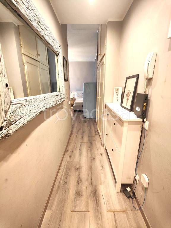 appartamento in vendita a Varese in zona Giubiano