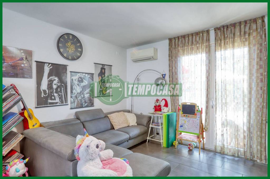 appartamento in vendita a Varese in zona Viale Belforte