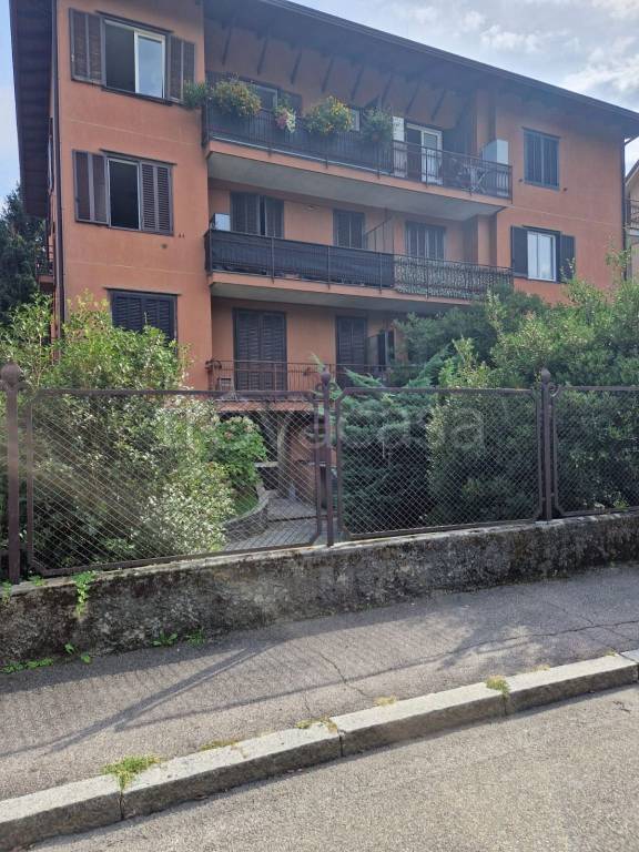 appartamento in vendita a Varese in zona Masnago
