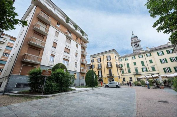 appartamento in vendita a Varese in zona Centro Città
