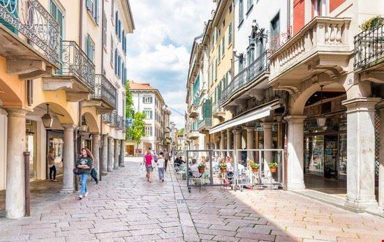 negozio in vendita a Varese