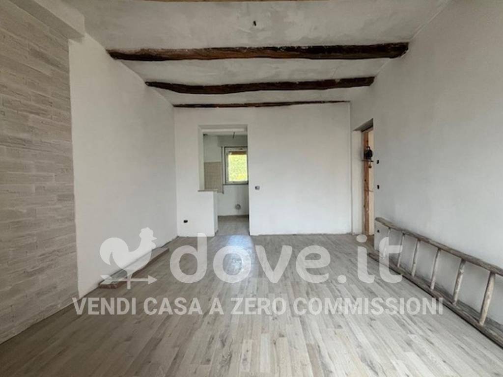 appartamento in vendita a Varese in zona Cartabbia