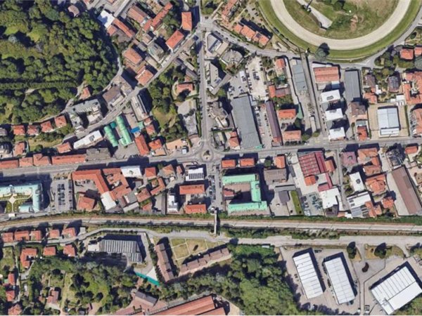 appartamento in vendita a Varese in zona San Gallo