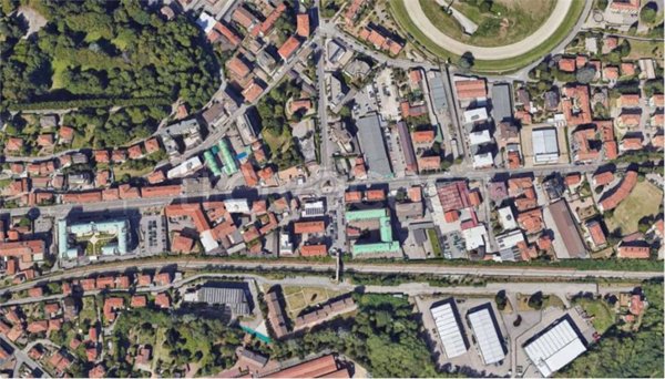 appartamento in vendita a Varese in zona Viale Valganna