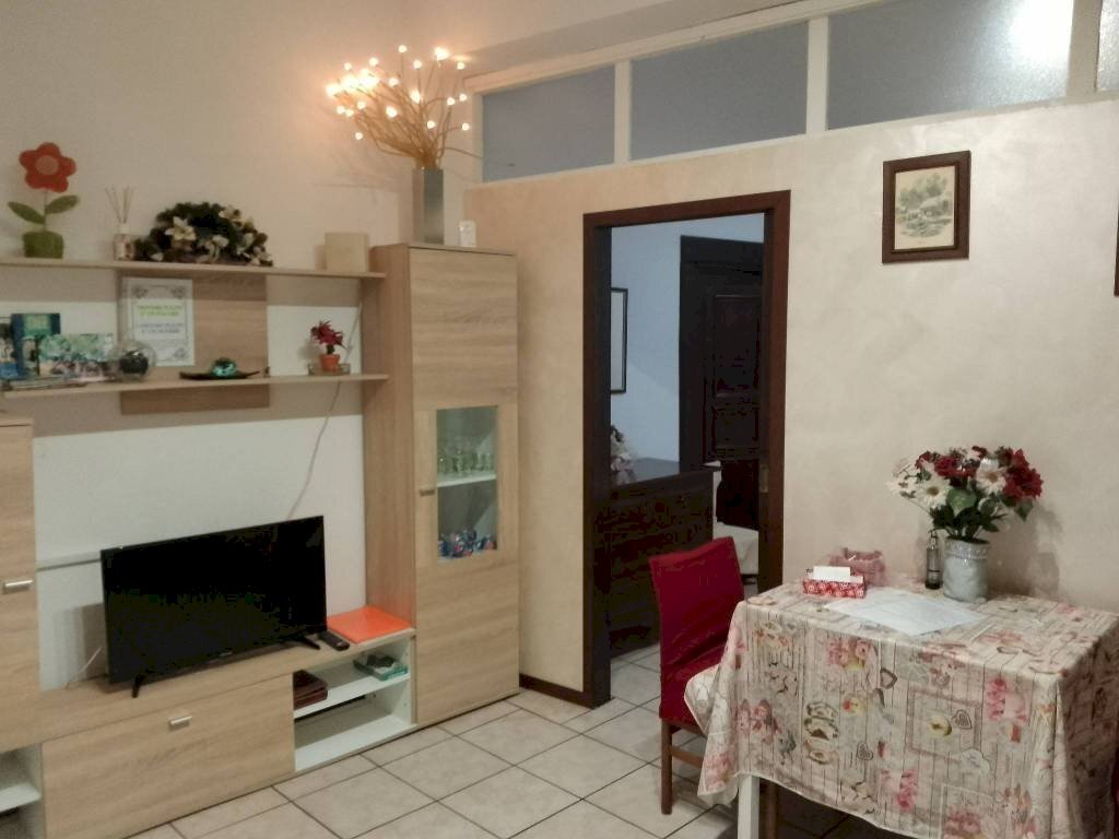 appartamento in vendita a Varese in zona Centro Città