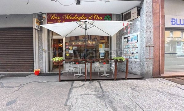 negozio in vendita a Varese in zona Centro Città