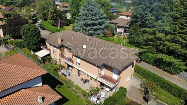 appartamento in vendita a Varese in zona Schiranna
